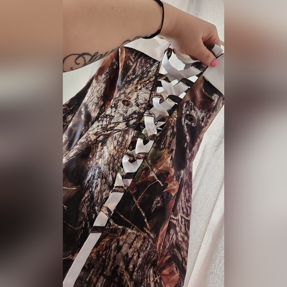 Camo vdWedding/grad dress - Picture 4 of 5